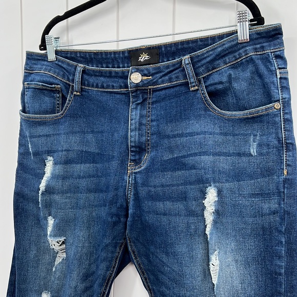 ZLZ Other - ZLZ Denim Distressed Faded Jeans Size 38W X 32”